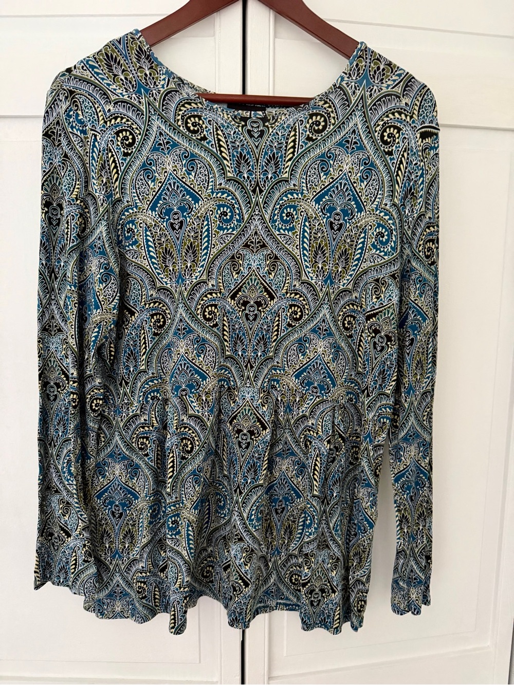 J. Jill Blue and Black Paisley Long Sleeve Top